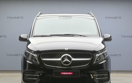 Mercedes-Benz V-Класс, 2023 год, 15 999 000 рублей, 3 фотография