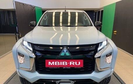 Mitsubishi L200 IV рестайлинг, 2023 год, 8 150 000 рублей, 3 фотография