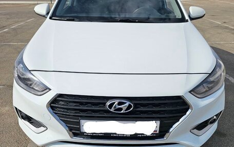 Hyundai Solaris II рестайлинг, 2018 год, 1 550 000 рублей, 10 фотография