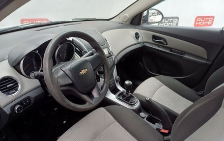 Chevrolet Cruze II, 2013 год, 579 990 рублей, 8 фотография