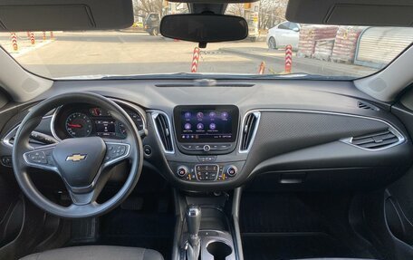 Chevrolet Malibu IX, 2019 год, 1 100 000 рублей, 10 фотография