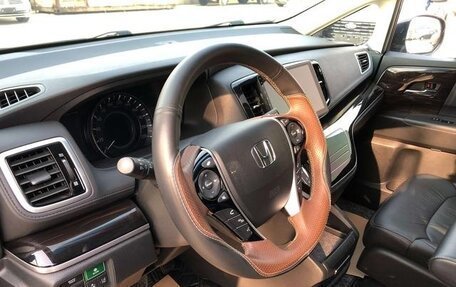 Honda Odyssey IV, 2021 год, 3 600 000 рублей, 6 фотография