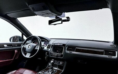 Volkswagen Touareg III, 2012 год, 2 499 000 рублей, 19 фотография