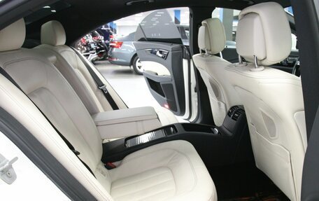 Mercedes-Benz CLS, 2011 год, 2 533 000 рублей, 13 фотография