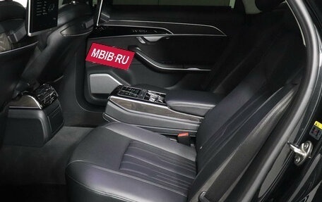 Audi A8, 2018 год, 6 280 000 рублей, 10 фотография