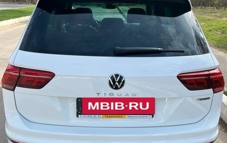 Volkswagen Tiguan II, 2021 год, 4 900 000 рублей, 11 фотография