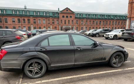 Mercedes-Benz S-Класс, 2010 год, 1 990 000 рублей, 4 фотография