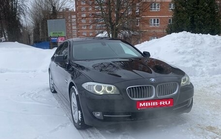 BMW 5 серия, 2012 год, 2 430 000 рублей, 2 фотография