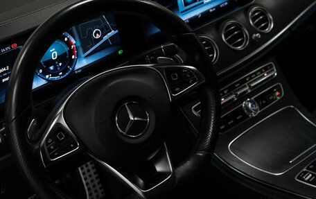 Mercedes-Benz E-Класс, 2017 год, 4 197 000 рублей, 22 фотография