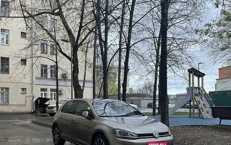 Volkswagen Golf VII, 2015 год, 1 795 000 рублей, 1 фотография