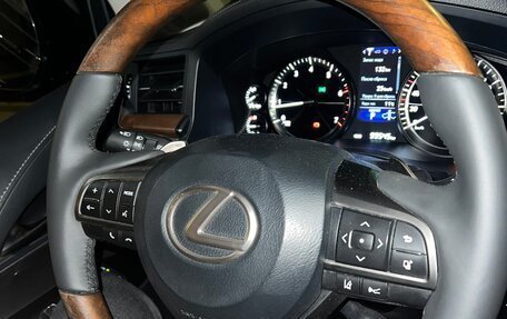 Lexus LX III, 2018 год, 11 000 000 рублей, 10 фотография