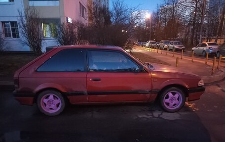 Mazda 323, 1989 год, 85 000 рублей, 3 фотография