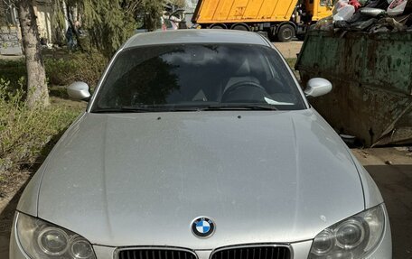 BMW 1 серия, 2007 год, 725 000 рублей, 1 фотография