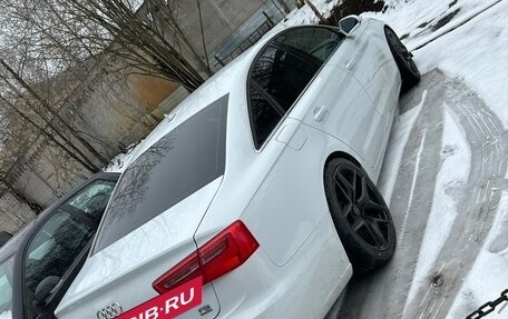 Audi A6, 2012 год, 2 000 000 рублей, 3 фотография