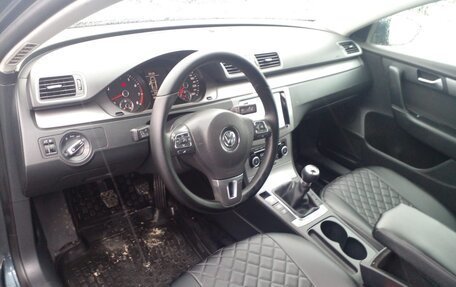 Volkswagen Passat B7, 2011 год, 1 080 000 рублей, 8 фотография