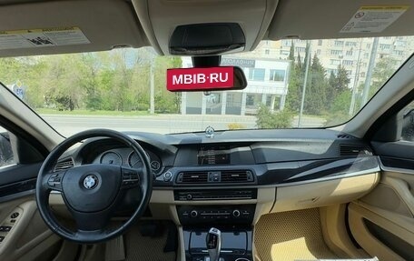 BMW 5 серия, 2012 год, 2 030 000 рублей, 3 фотография