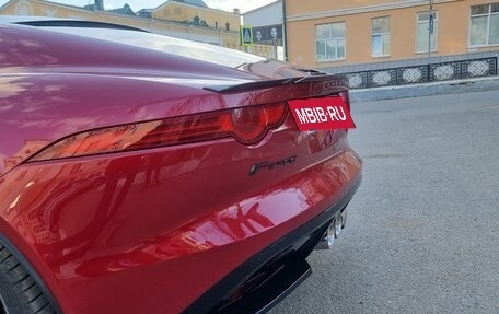 Jaguar F-Type I рестайлинг 2, 2014 год, 3 950 000 рублей, 10 фотография