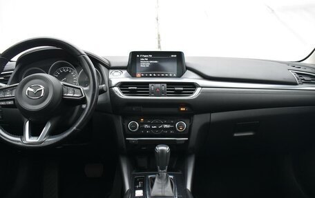Mazda 6, 2017 год, 2 045 000 рублей, 12 фотография