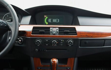 BMW 5 серия, 2005 год, 1 745 000 рублей, 13 фотография