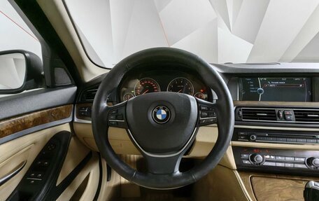 BMW 5 серия, 2010 год, 1 535 000 рублей, 15 фотография