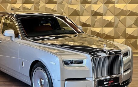 Rolls-Royce Phantom VIII, 2017 год, 58 200 000 рублей, 3 фотография
