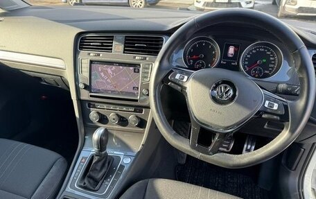 Volkswagen Golf VII, 2018 год, 1 481 832 рублей, 10 фотография