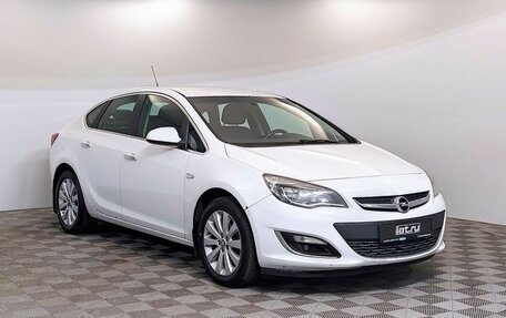 Opel Astra J, 2013 год, 819 000 рублей, 3 фотография