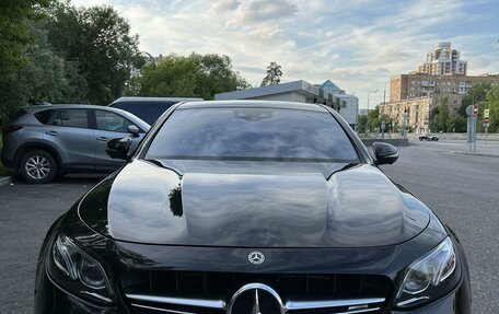 Mercedes-Benz E-Класс AMG, 2018 год, 8 300 000 рублей, 10 фотография