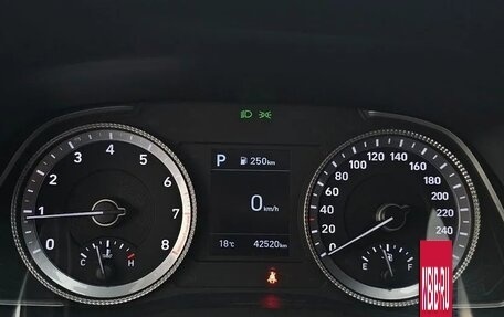 Hyundai Sonata VIII, 2020 год, 1 700 000 рублей, 10 фотография