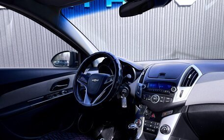 Chevrolet Cruze II, 2013 год, 899 000 рублей, 9 фотография
