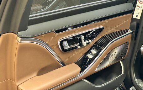 Mercedes-Benz Maybach S-Класс, 2022 год, 28 700 000 рублей, 8 фотография