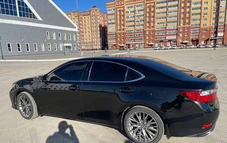 Lexus ES VII, 2014 год, 2 350 000 рублей, 6 фотография