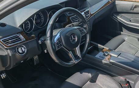 Mercedes-Benz E-Класс, 2015 год, 2 600 000 рублей, 5 фотография