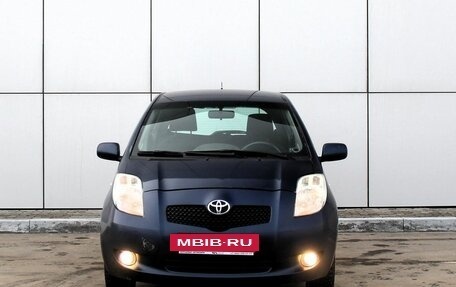 Toyota Yaris III рестайлинг, 2008 год, 490 000 рублей, 7 фотография