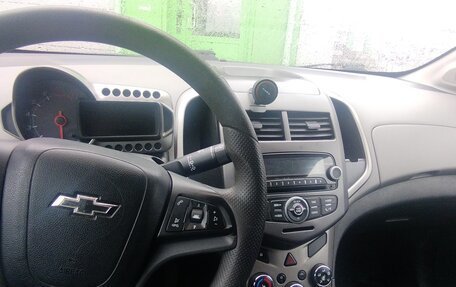 Chevrolet Aveo III, 2013 год, 600 000 рублей, 2 фотография