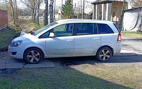 Opel Zafira B, 2014 год, 1 100 000 рублей, 3 фотография