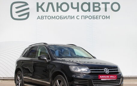 Volkswagen Touareg III, 2011 год, 2 149 000 рублей, 3 фотография