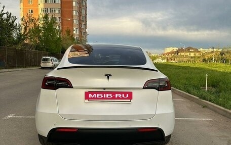 Tesla Model Y I, 2021 год, 4 550 000 рублей, 5 фотография