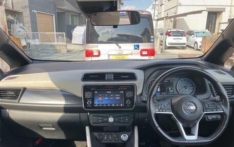 Nissan Leaf II, 2020 год, 1 325 000 рублей, 6 фотография