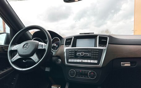 Mercedes-Benz GL-Класс, 2013 год, 3 200 000 рублей, 15 фотография