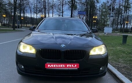 BMW 5 серия, 2012 год, 2 250 000 рублей, 12 фотография