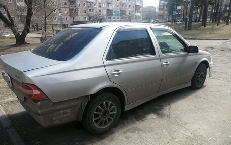 Toyota Vista V30, 2001 год, 300 000 рублей, 2 фотография