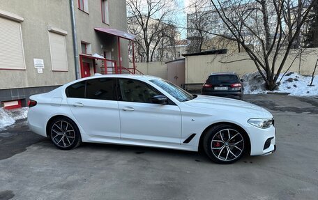 BMW 5 серия, 2018 год, 5 750 000 рублей, 2 фотография