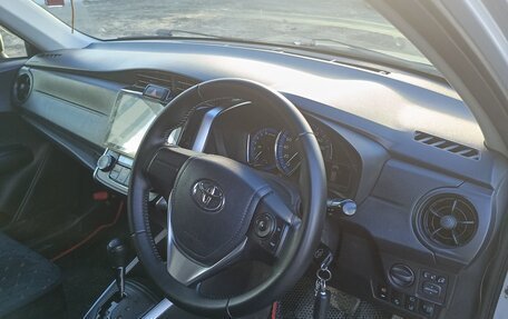 Toyota Corolla, 2016 год, 1 450 000 рублей, 6 фотография