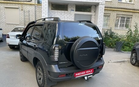 Chevrolet Niva I рестайлинг, 2018 год, 1 050 000 рублей, 2 фотография