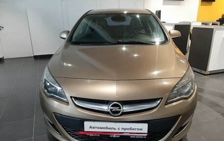 Opel Astra J, 2012 год, 750 000 рублей, 2 фотография