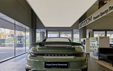 Porsche 911, 2021 год, 30 700 000 рублей, 5 фотография