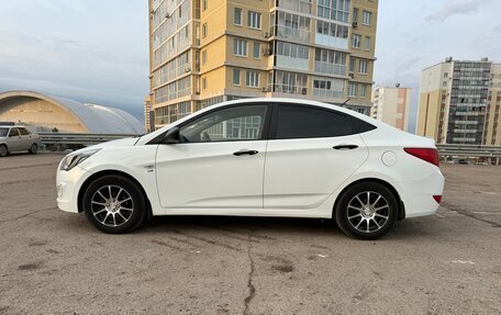 Hyundai Solaris II рестайлинг, 2014 год, 895 000 рублей, 2 фотография
