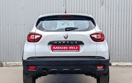 Renault Kaptur I рестайлинг, 2019 год, 1 100 000 рублей, 6 фотография