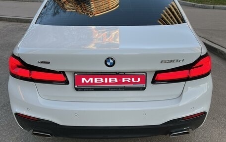 BMW 5 серия, 2019 год, 6 100 000 рублей, 2 фотография